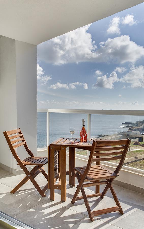 Marvellous Seafront Apartment Sliema Exteriör bild
