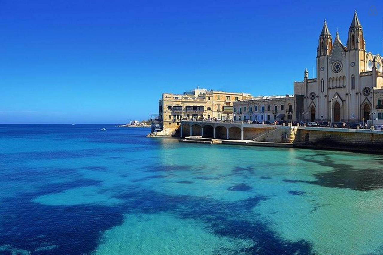 Marvellous Seafront Apartment Sliema Exteriör bild